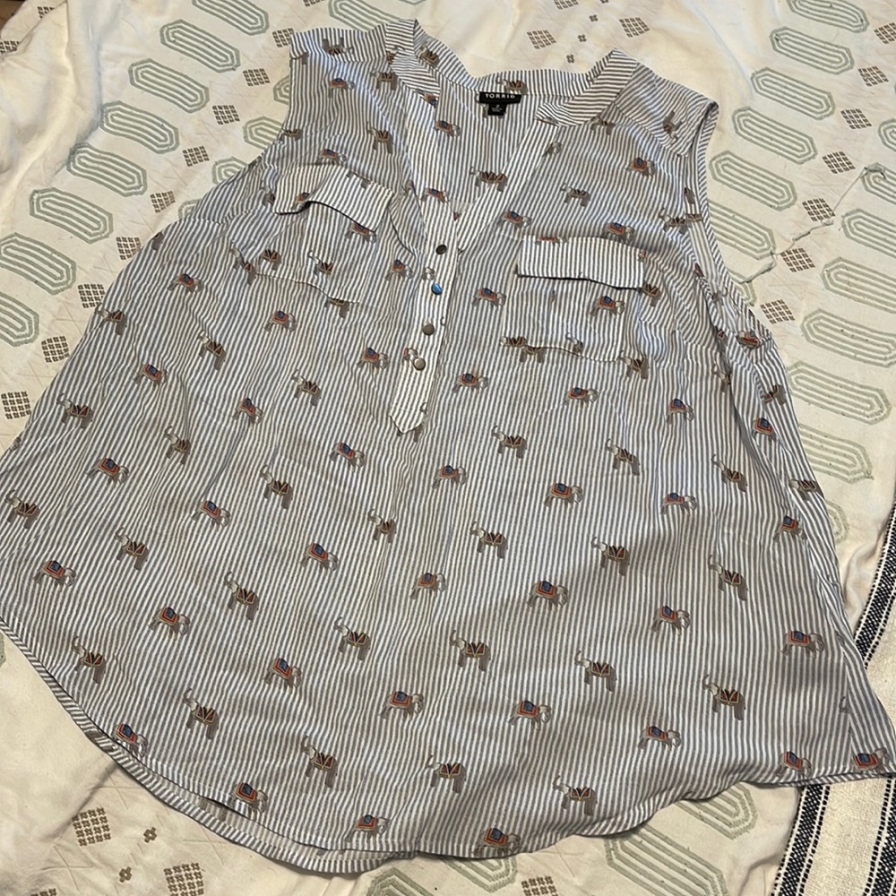 Flowy Womens tank with elephant print